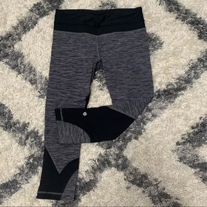 Lululemon Run: Inspire Crop II